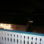 With Sea View, Boathouse, Garage And Boat Alloggio in famiglia