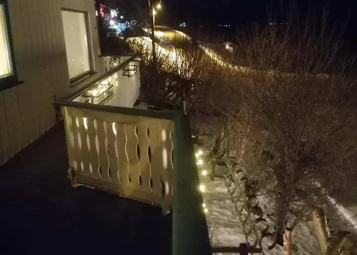 With Sea View, Boathouse, Garage And Boat Séjour chez l'habitant *